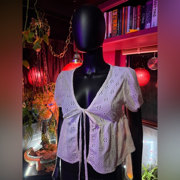 Dazy Designer Cream Top - Picture 4 of 7